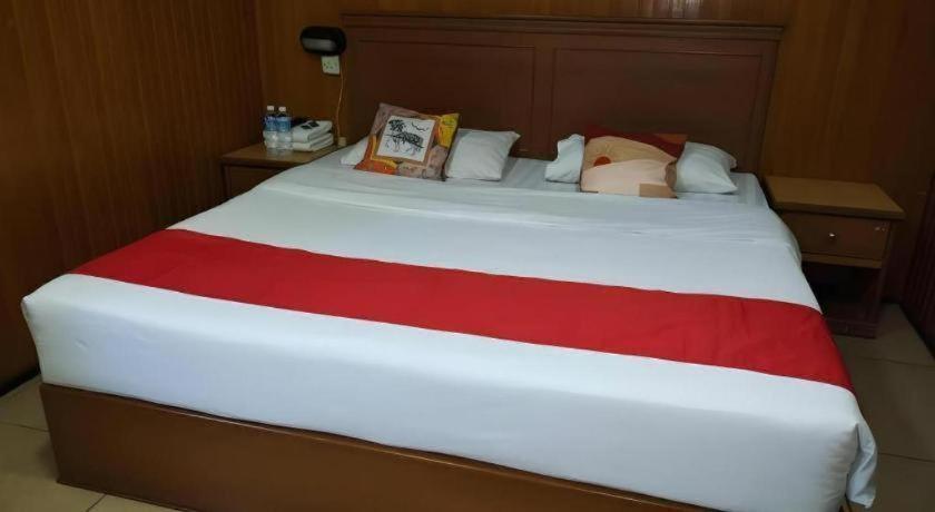 River Park Hotel سيبو المظهر الخارجي الصورة