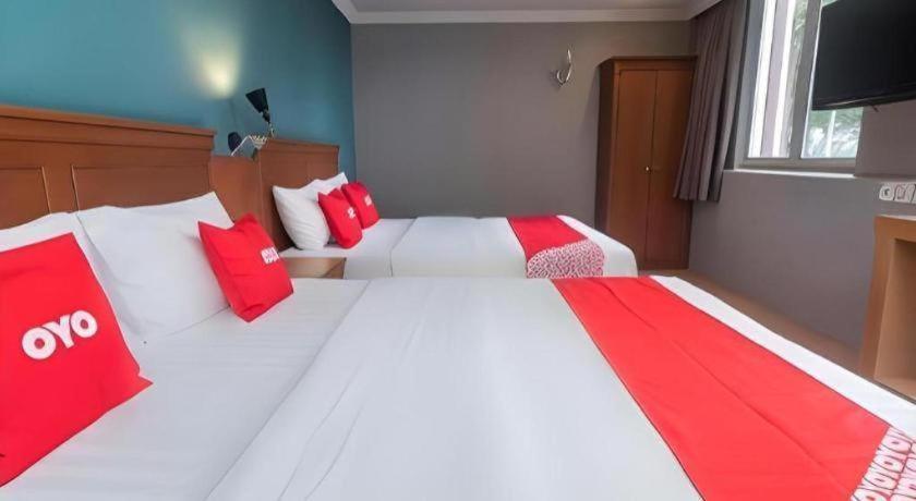 River Park Hotel سيبو المظهر الخارجي الصورة